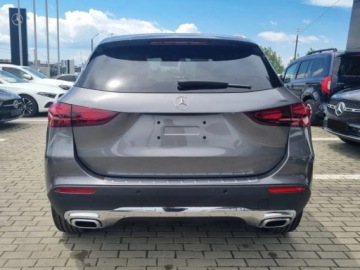 Mercedes GLA II Off-roader Facelifting 1.3 200 163KM 2026 Od ręki - 200 (163KM) Progressive | Asystent martwego pola + MULTIBEAM LED, zdjęcie 5