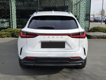 Lexus NX II 2026 350h Prestige 2WD 2.5 (243KM) | Podgrzewane przednie fotele, zdjęcie 5