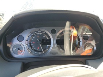 Aston Martin DB9 Volante 5.9 i V12 48V 450KM 2006 Aston Martin DB9 Volante 2006 5.9l 5.9 Benzyna 450KM, zdjęcie 9