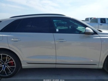 Audi Q8 2022 Audi Q8 Prestige 55, 2022r., 4x4, 3.0L 3.0 Benzyna 335KM, zdjęcie 5