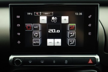 Citroen C4 Cactus Crossover 1.2 PureTech 82KM 2017 Citroen C4 Cactus 1.2 PureTech, Navi, Klima, zdjęcie 9