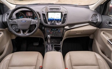 Ford Escape III 2.0 EcoBoost 243KM 2016 Ford Escape Ford Escape II 2.0 EcoBoost AWD Titanium 242KM 2.0 Benzyna, zdjęcie 9