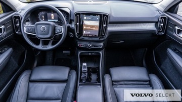 Volvo XC40 Crossover Facelifting 2.0 B3 163KM 2025 Volvo XC 40 VOLVO XC40 B3 Ultra Dark Mild Hybrid B, zdjęcie 16