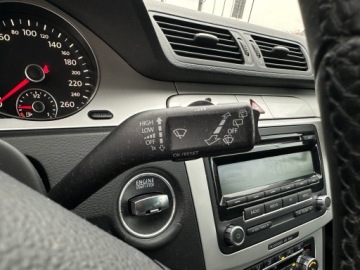 Volkswagen Passat B6 Variant 2.0 TDI-CR DPF 110KM 2010 Volkswagen Passat 2.0 TDI CR/Bogata wersja/HAK/, zdjęcie 29