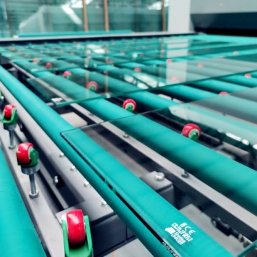 Круглое светодиодное зеркало в черной раме 70СМ LOFT