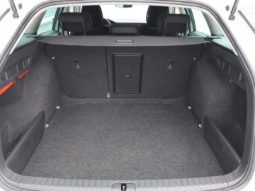 Skoda Octavia IV Kombi 2.0 TDI 115KM 2022 Skoda Octavia 2.0 TDI, Salon Polska, zdjęcie 12