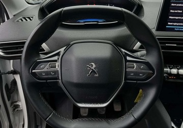 Peugeot 3008 II Crossover 1.2 PureTech 130KM 2017 Peugeot 3008 II LED 1.2 e-THP 130KM gwarancja MANUAL 1.2 Benzyna, zdjęcie 21