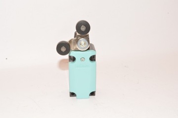 Позиционный переключатель Siemens 3SE5112-0CT11 1 шт.