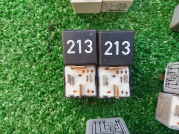 Реле сиденья Vw Audi Skoda 213 214 370 372 373 оригинал