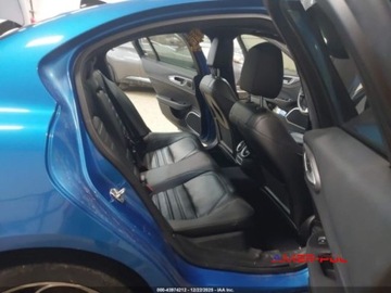 Alfa Romeo Giulia II Sedan Facelifting 2.0 Turbo 280KM 2022 Alfa Romeo Giulia 2022 r., 2,0L VELOCE AWD 2.0 Benzyna 280KM, zdjęcie 10