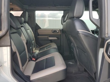 Ford 2022 Ford Bronco Ford Bronco Base, od ubezpieczalni 2.7 Benzyna 315KM, zdjęcie 9