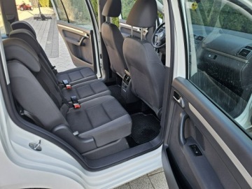 Volkswagen Touran II 1.6 TDI 105KM 2014 Volkswagen Touran 1.6 105 Km Klimatronik, zdjęcie 6