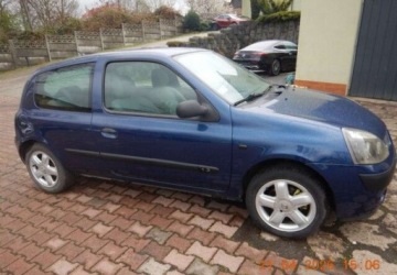 Renault Clio II Hatchback 1.2 60KM 2003 Renault Clio Renault Clio 1.2 Free 1.1 Benzyna 60KM, zdjęcie 8