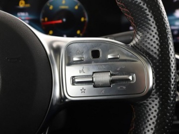 Mercedes Klasa B W247 2021 Mercedes B 180 automat panorama skóra/alcantara, zdjęcie 29