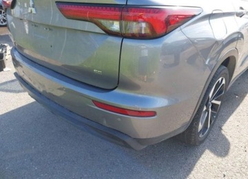 Mitsubishi Outlander III 2022 Mitsubishi Outlander 2022, 2.5L, 4x4, SE S-AWC, od ubezpieczalni 2.5 181KM, zdjęcie 5