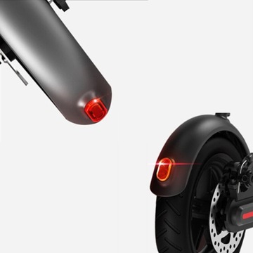 Светодиодный задний фонарь LAMP для Xiaomi M365 / PRO H39
