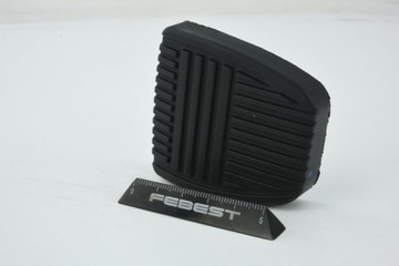 КРЫШКА ПЕДАЛИ СЦЕПЛЕНИЯ И ТОРМОЗА