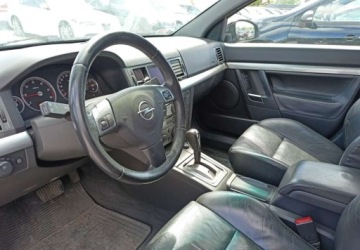 Opel Signum 1.9 CDTI ECOTEC 150KM 2005 Opel Signum Opel Signum 1.9 Diesel 150KM, zdjęcie 5