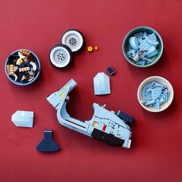 LEGO CREATOR EXPERT VESPA 125