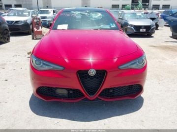 Alfa Romeo Giulia II Sedan Facelifting 2.0 Turbo 280KM 2023 Alfa Romeo Giulia Veloce 2023 2.0l 2.0 Benzyna 280KM, zdjęcie 7