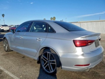 Audi A4 B9 2018 Audi A4 Limousine 2018 AUDI A3 PREMIUM 2.0 Benzyna 228KM, zdjęcie 1