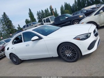 Mercedes Klasa C W206 2023 Mercedes-Benz Klasa C 300 4Matic 2023 2.0l 2.0 Benzyna 255KM, zdjęcie 6
