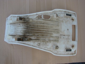 Низ сиденья пластик Massey Ferguson Arctic cat 500 97-04