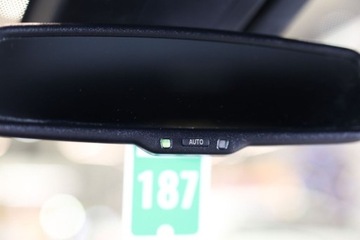 Toyota C-HR I Crossover Facelifting 1.8 Hybrid 122KM 2020 Toyota C-HR 1.8 Hybrid Selection 1.8 Hybryda 122KM, zdjęcie 21