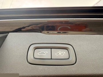 Volvo V60 II  2021 Volvo V60 D3 Geartronic Momentum Pro 150KM 2021r Świetna prezencja!, zdjęcie 30