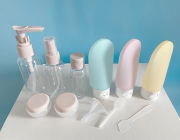 Набор силиконовых контейнеров для косметички в самолете