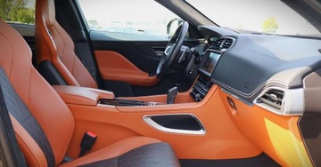 Jaguar F-Pace SVR 5.0 V8 550KM 2020 Jaguar F-Pace (Nr.072) 5.0 SVR 551 KM F_VAT_23 (Netto: 249 900 zl) Gwaranc, zdjęcie 17