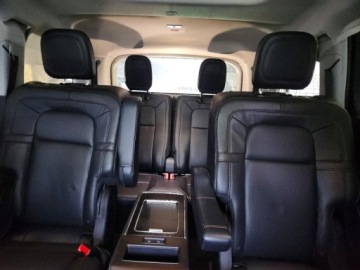 Lincoln Aviator 2025 Lincoln Aviator Reserve 2025 3.0 Benzyna 400KM, zdjęcie 10