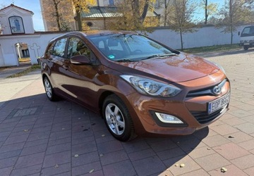 Hyundai i30 II Wagon 1.4 CVVT 100KM 2013 Hyundai i30 Hyundai i30 i30cw 1.4 Style 1.4 Benzyna 99KM, zdjęcie 17