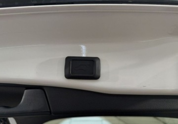 Toyota RAV4 V SUV 2.5 Hybrid Dynamic Force 218KM 2022 Toyota RAV4 VAT 23 Comfort 2.5 hybrid 218KM e-CVT 2022 r., salon PL I wlas, zdjęcie 14