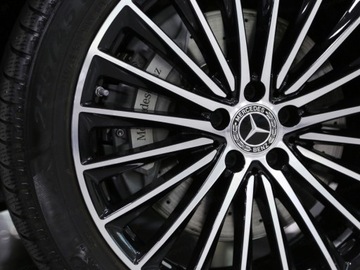 Mercedes GLC C254/X254 Coupe 2.0 200 204KM 2025 MERCEDES-BENZ GLC 200 4-Matic AMG Line Suv 204KM 2025, zdjęcie 13