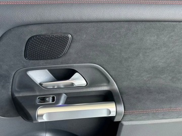 Mercedes GLB SUV 1.3 200 163KM 2025 MERCEDES-BENZ GLB 200 AMG Line Suv 1.3 (163KM) 2025, zdjęcie 12