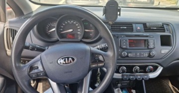 Kia Rio III Hatchback 3d 1.2 DOHC CVVT 85KM 2013 Kia Rio BOGATA WERSJA WYPOSAZENIA 1.2 Benzyna 86KM, zdjęcie 9