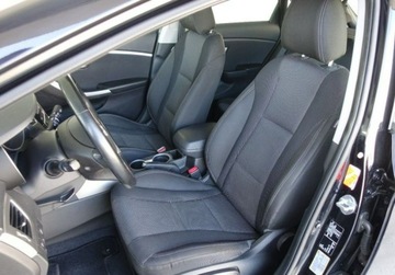 Hyundai i30 II Hatchback 5d 1.6 GDI 135KM 2015 Hyundai i30 1.6B 135KM Grzana kierownica i, zdjęcie 14