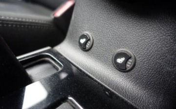 Mitsubishi Outlander III 2017 Mitsubishi Outlander 2.2DI-D 150KM 4WD 4x4 7osobowy Xenony Nawigacja Grzan, zdjęcie 20