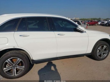 Mercedes GLC C253 2021 Mercedes-Benz GLC 300 Suv 2021 2.0l 2.0 Benzyna 255KM, zdjęcie 6