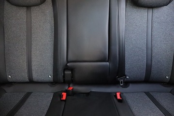 Peugeot 3008 II Crossover 1.2 PureTech 130KM 2018 Peugeot 3008 1.2 PureTech, Salon Polska, Skóra, zdjęcie 9