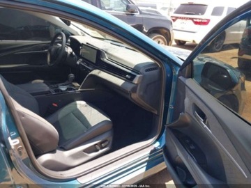 Toyota Camry IX 2025 Toyota Camry XLE 2025 2.5l 2.5 Hybryda 184KM, zdjęcie 9