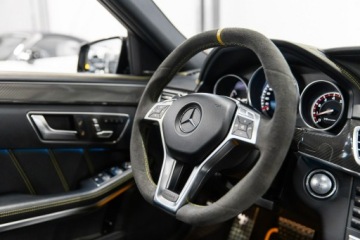 Mercedes Klasa E W212 2014 Mercedes E 63 AMG Performance Studio Special, zdjęcie 37