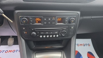 Citroen C5 III Tourer 2.0 HDi FAP 140KM 2011 Citroen C5 climatronic, zdjęcie 16