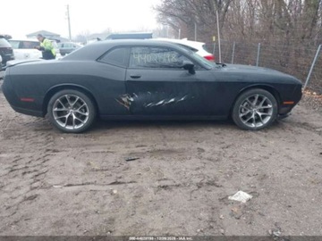 Dodge Challenger III 2022 Dodge Challenger Sxt 2022 3.6 Benzyna 303KM, zdjęcie 6