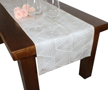 Bieżnik dekoracyjny geometryczny beżowo- biały velvet 40x120cm