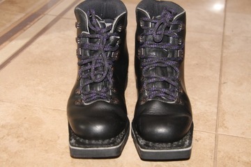 КРОНШТЕЙН ГРАППА 75 ММ – РАЗМЕР 39/25,5 СМ – КОЖА VIBRAM