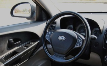 Kia Ceed I SW 1.4 109KM 2009 Kia Ceed GWARANCJA, 1.4 Benzyna, ISOFIX, Niski przebieg, Swietnie utrzyman, zdjęcie 9