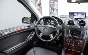 Mercedes Klasa M W164 Off-roader 3.0 V6 (320 CDI) 224KM 2006 Mercedes-Benz ML 3.0D 224KM 4matic Sport Pakiet Skora Navi Camera Alu PDc, zdjęcie 24