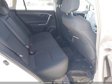 Toyota 2024 Toyota RAV4 2024r., LE, od ubezpieczalni 2.5 Benzyna 203KM, zdjęcie 9